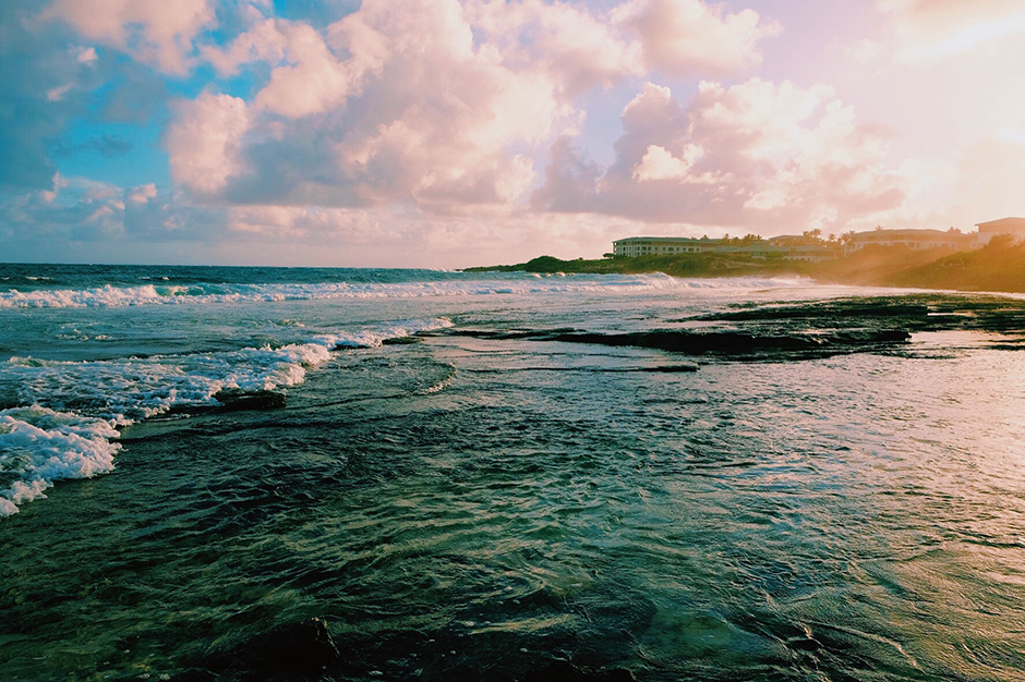 Grand Hyatt Kauai by Dan Salcius
